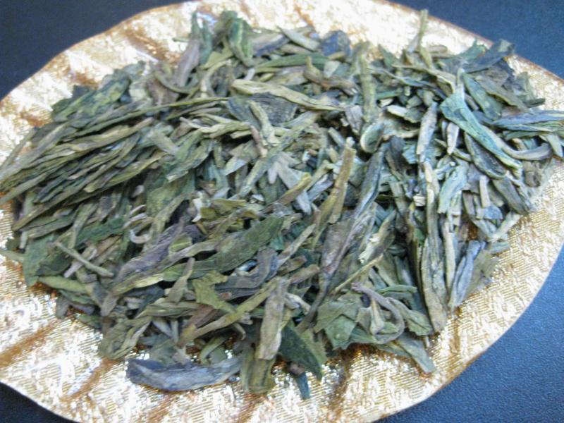茶の名: 特 級 獅 峰 明 前 龍 井