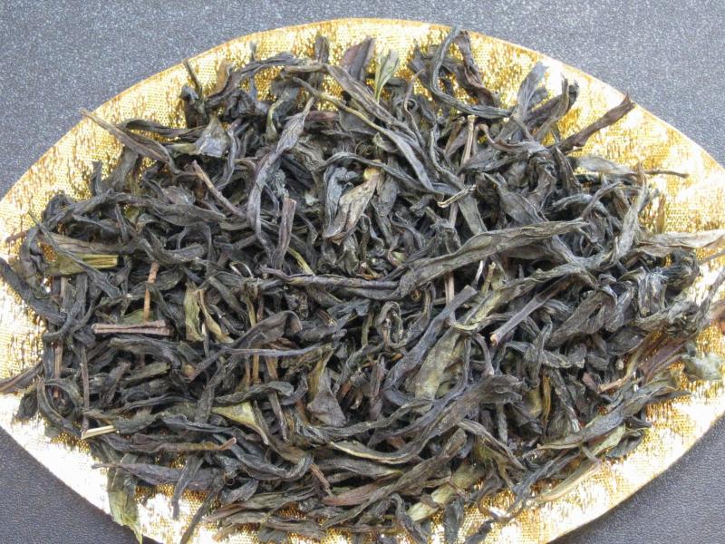 茶の名: 鳳 凰 單 樅 茶(蜜香味)